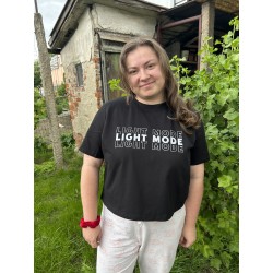 Croptop s reflexnou potlačou LIGHTMODE – štýl, čo svieti